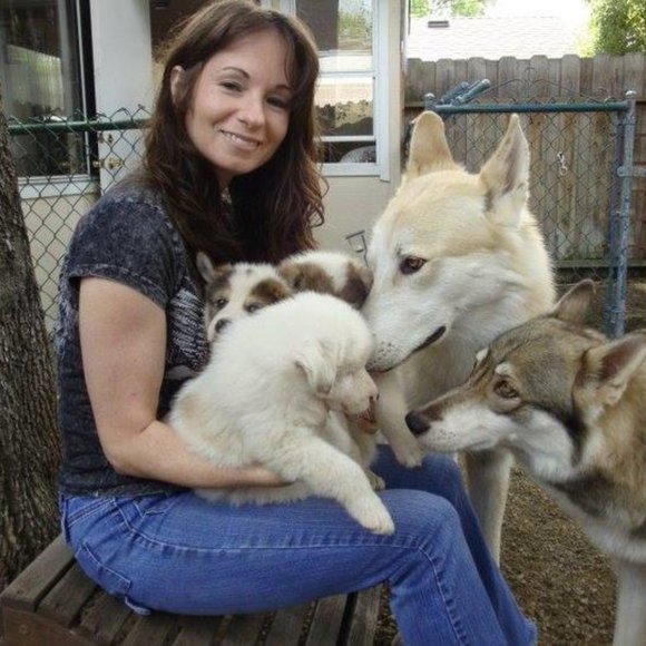 Meet your Posher, Melinda - Picture 2 of 2